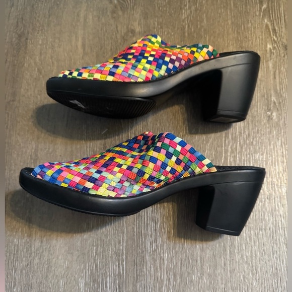 Bernie Mev Basket Weave Peep-Toe Sun Texas Rainbow - Picture 4 of 7